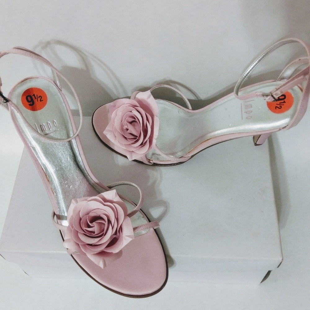 ๐ฅ๐ Impo | Satin Pink Rose Heels - Picture 2 of 6
